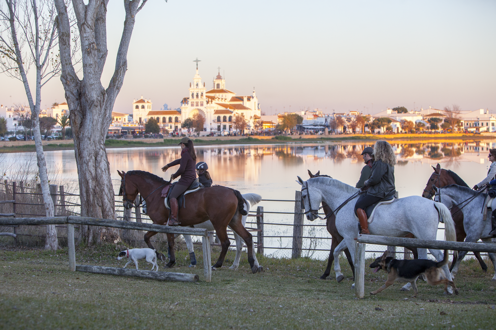 Panoramic view of Huelva, a Biosphere Certified destination blending sustainability and natural beauty.