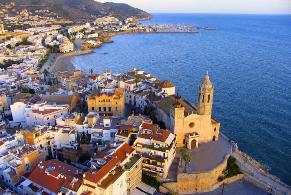 Sitges renews its Biosphere Gold certification, standing out as a destination committed to sustainability and responsible tourism. 