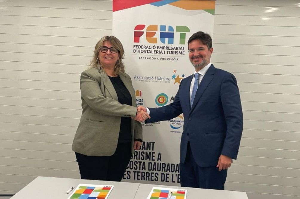 La Federación Empresarial de Hostelería y Turismo de Tarragona (FEHT) y Biosphere firman un convenio para fomentar el turismo sostenible en Tarragona e impulsar la certificación Biosphere entre las empresas del sector.